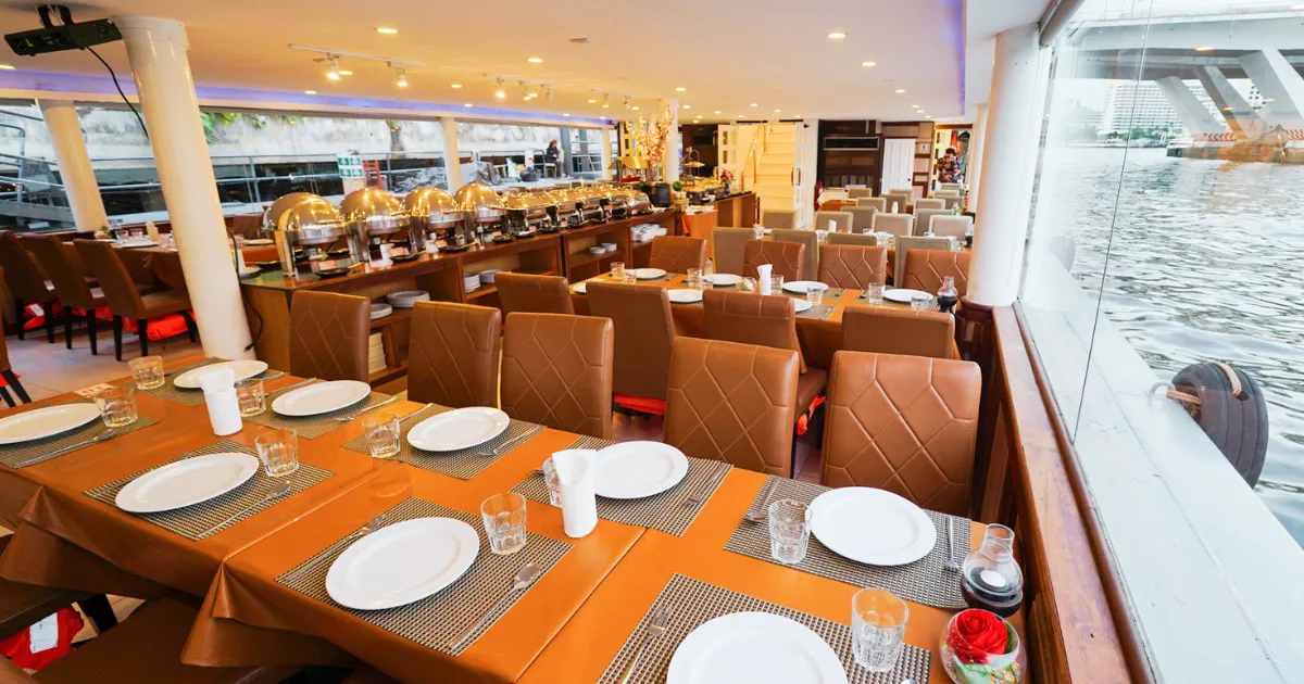 บรรยากาศที่นั่งห้องแอร์ของ Meridian Cruise 2